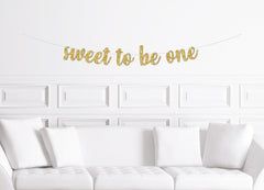 Sweet to Be One Cursive Banner / Gold Script Glitter First Birthday Sign / Girl&#39;s Ice Cream 1st Party / One Theme Ideas / Icecream Decor - Pretty Day