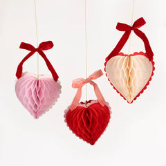 Honeycomb Heart Valentines Decorations 3pk.