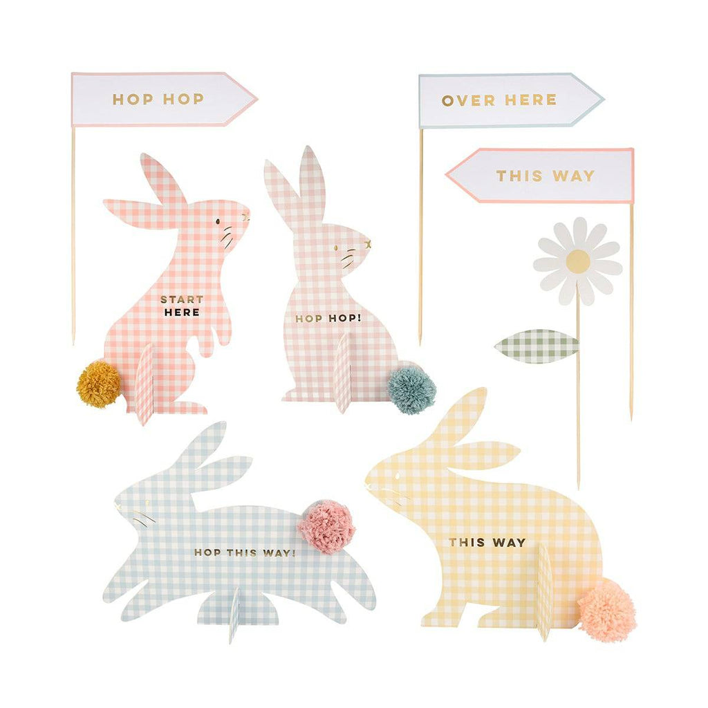 https://www.prettyday.com/cdn/shop/products/meri-meri-wooden-sign-kit-meri-meri-gingham-easter-easter-bunny-egg-hunt-sign-kit-s8002-s8003-36290546598121_1024x1024.jpg?v=1661385514